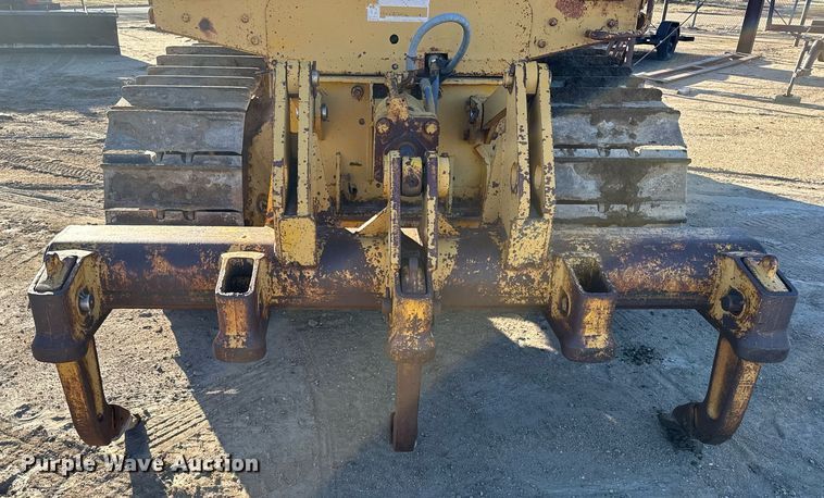 image for item EG6192 1982 Caterpillar D7G dozer
