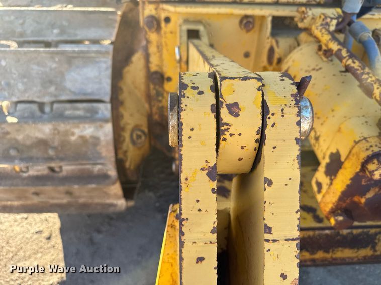 image for item EG6192 1982 Caterpillar D7G dozer