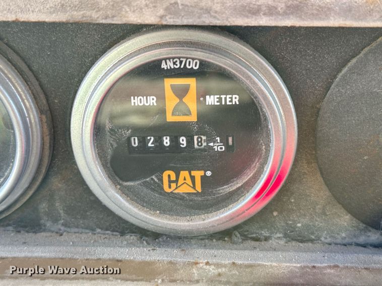 image for item EG6192 1982 Caterpillar D7G dozer