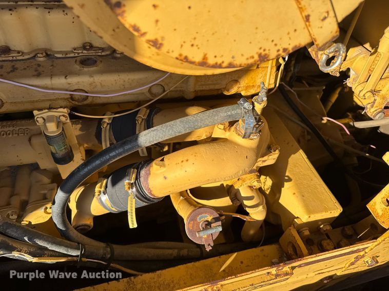 image for item EG6192 1982 Caterpillar D7G dozer