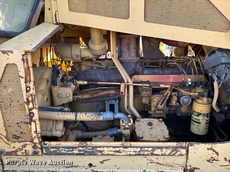 image for item EG6192 1982 Caterpillar D7G dozer