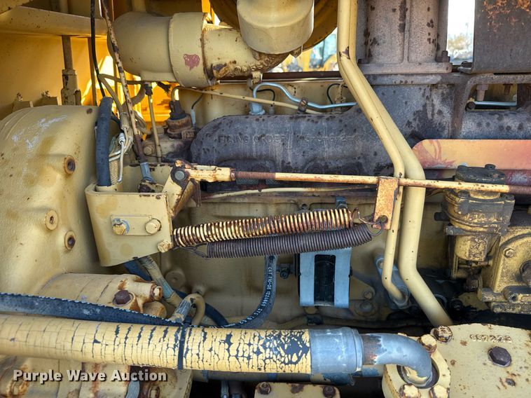 image for item EG6192 1982 Caterpillar D7G dozer