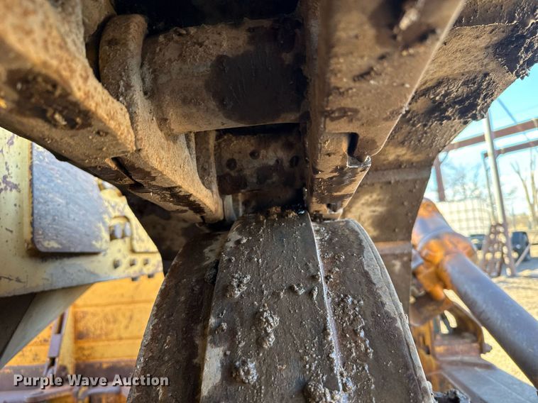 image for item EG6192 1982 Caterpillar D7G dozer