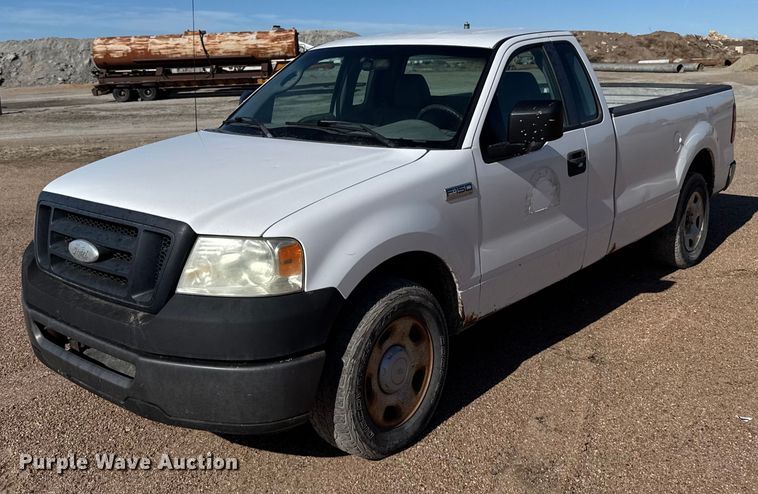 image for item EG6193 2008 Ford F150 XL pickup truck