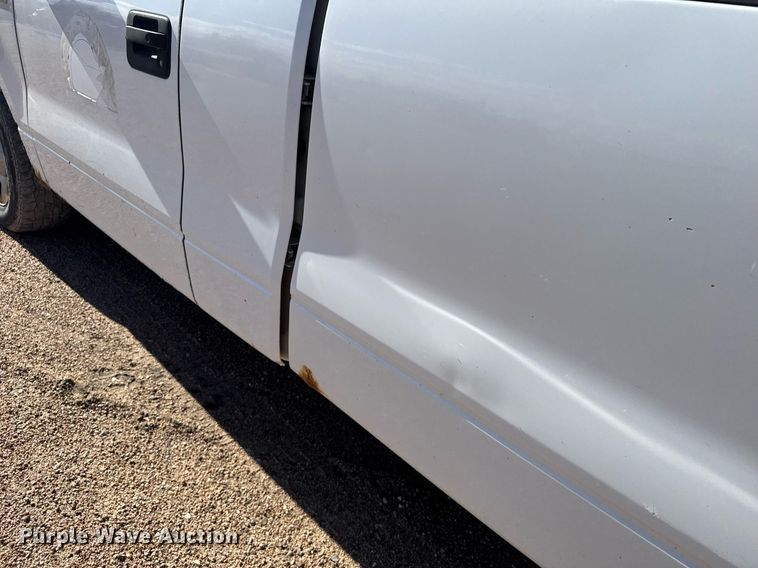 image for item EG6193 2008 Ford F150 XL pickup truck