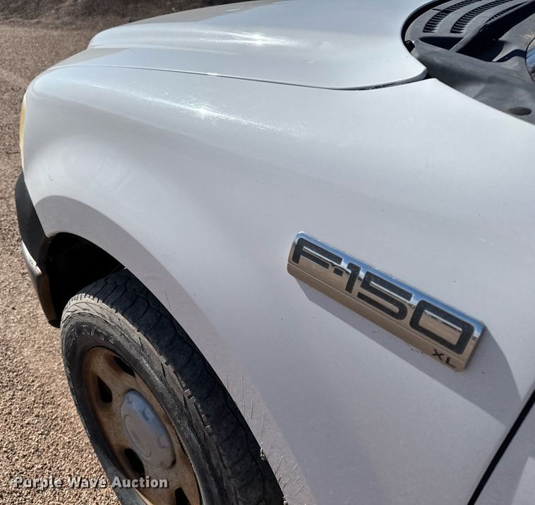 image for item EG6193 2008 Ford F150 XL pickup truck