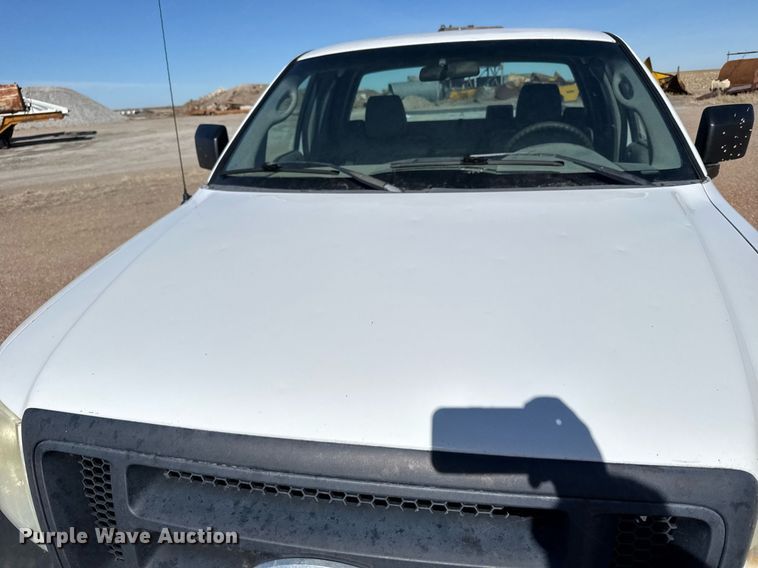 image for item EG6193 2008 Ford F150 XL pickup truck