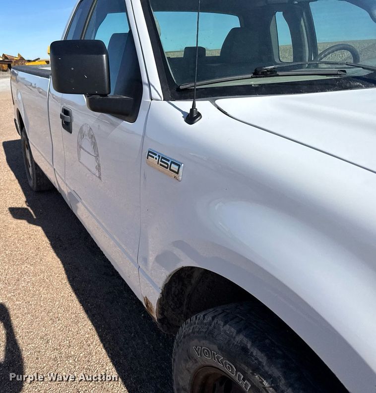 image for item EG6193 2008 Ford F150 XL pickup truck