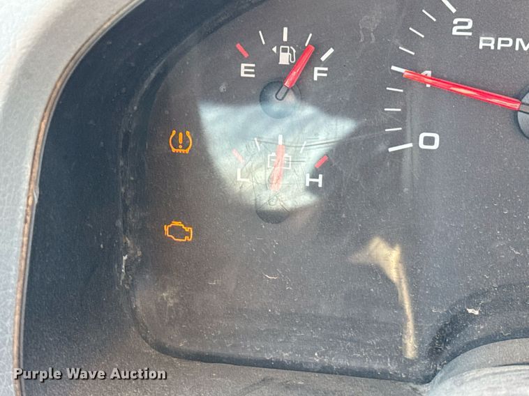 image for item EG6193 2008 Ford F150 XL pickup truck