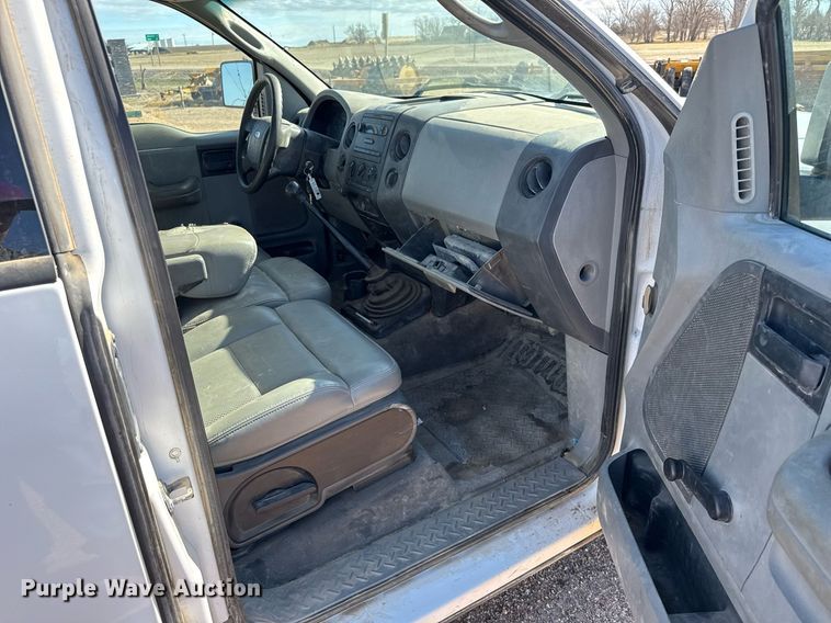 image for item EG6193 2008 Ford F150 XL pickup truck