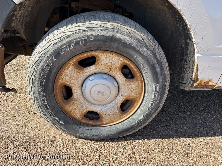 image for item EG6193 2008 Ford F150 XL pickup truck