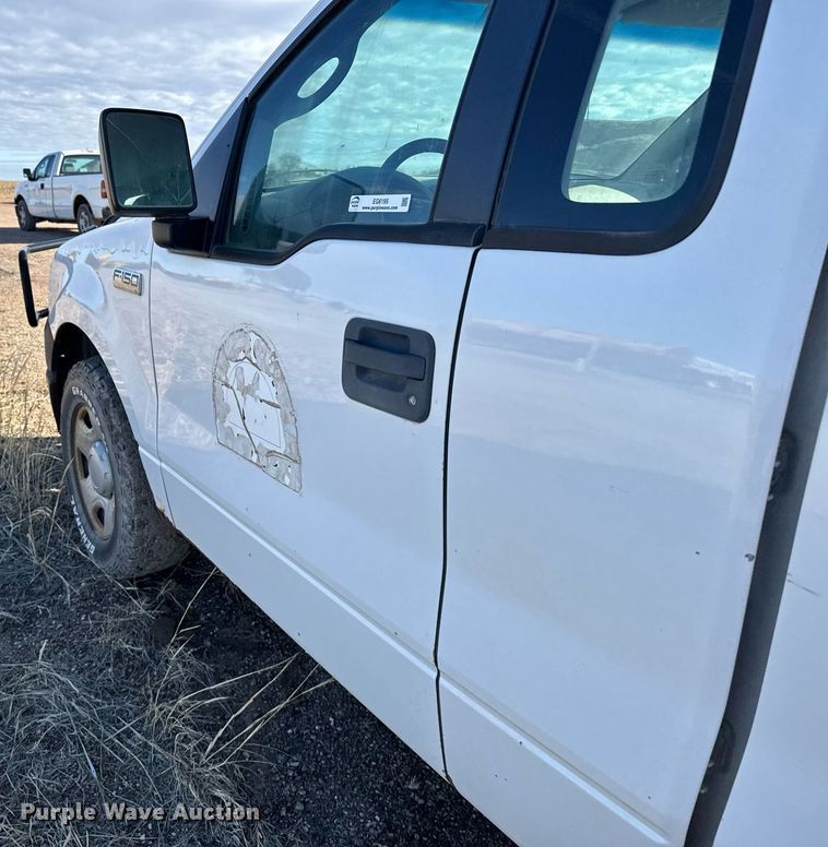 image for item EG6195 2008 Ford F150 XL pickup truck