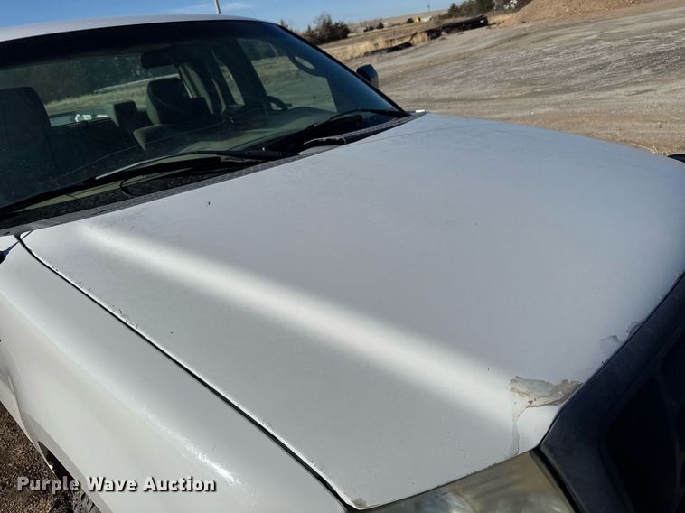 image for item EG6195 2008 Ford F150 XL pickup truck