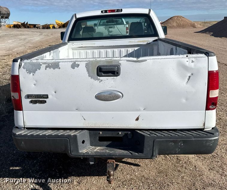 image for item EG6196 2007 Ford F150 XL pickup truck