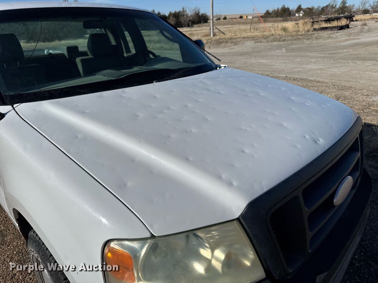 image for item EG6196 2007 Ford F150 XL pickup truck