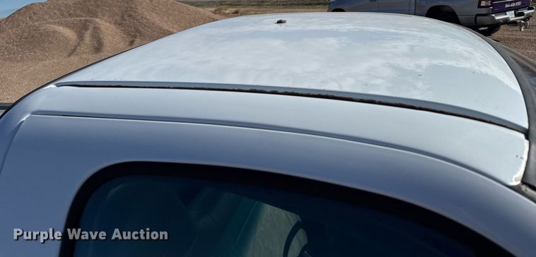 image for item EG6197 2004 Ford F150 XL pickup truck