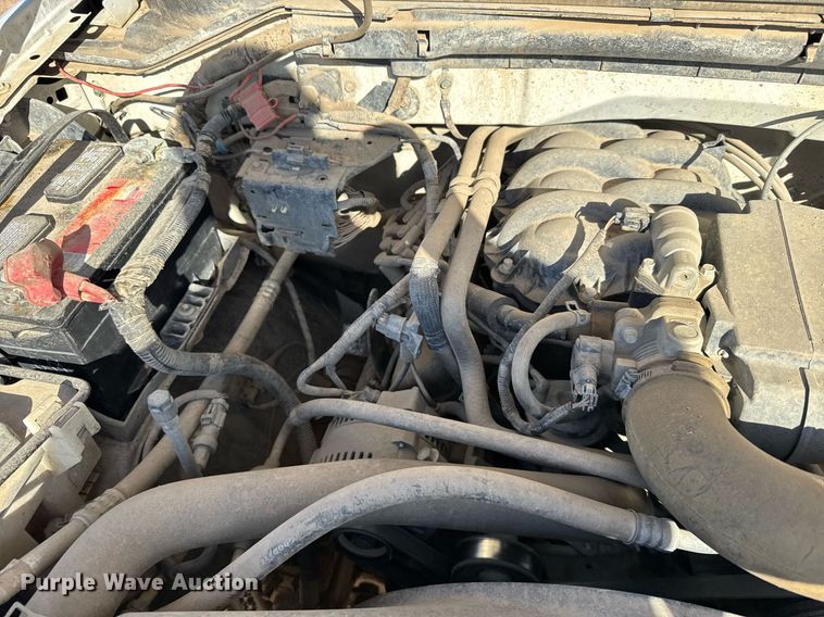 image for item EG6197 2004 Ford F150 XL pickup truck