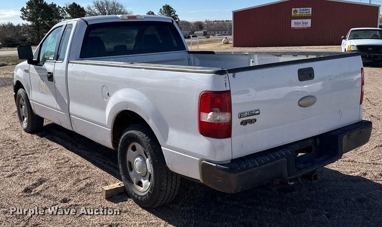 image for item EG6199 2007 Ford F150 XL pickup truck