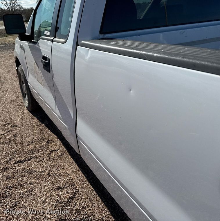 image for item EG6199 2007 Ford F150 XL pickup truck