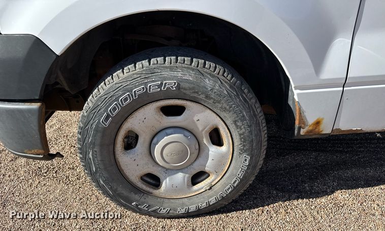 image for item EG6199 2007 Ford F150 XL pickup truck