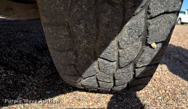 image for item EG6199 2007 Ford F150 XL pickup truck