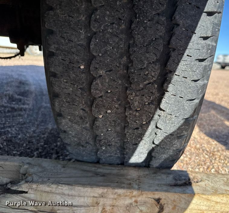 image for item EG6199 2007 Ford F150 XL pickup truck