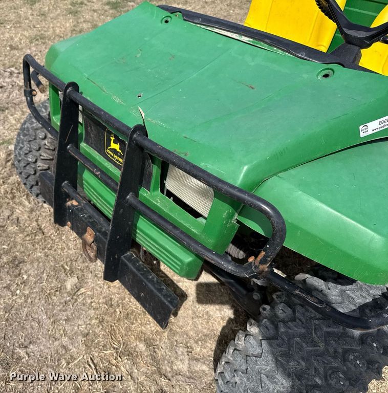 image for item EG6289 2001 John Deere Gator utility vehicle