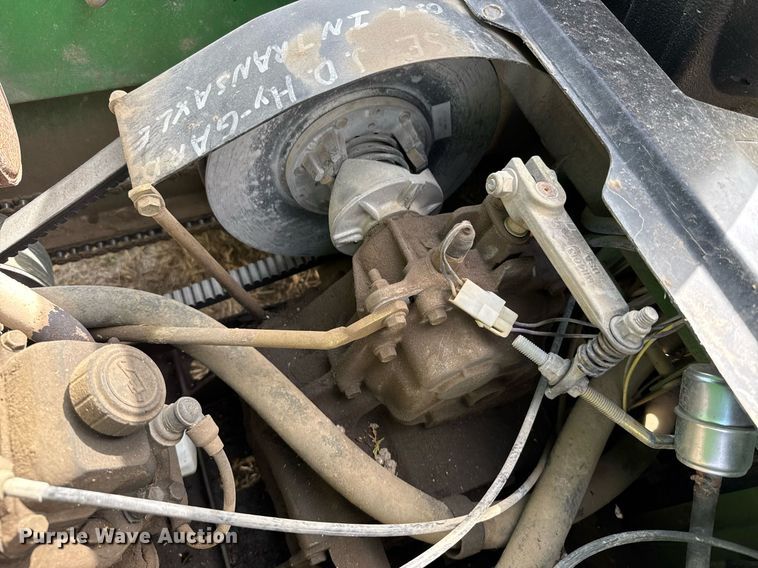 image for item EG6289 2001 John Deere Gator utility vehicle