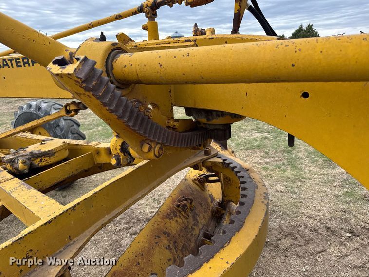 image for item EG6291 1955 Caterpillar 112 rigid frame motor grader