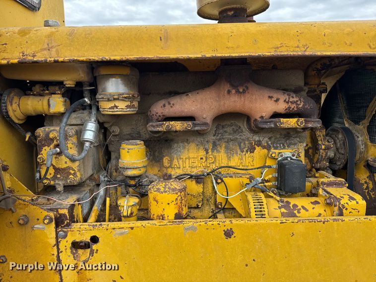 image for item EG6291 1955 Caterpillar 112 rigid frame motor grader