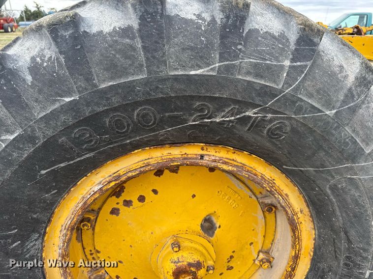 image for item EG6291 1955 Caterpillar 112 rigid frame motor grader