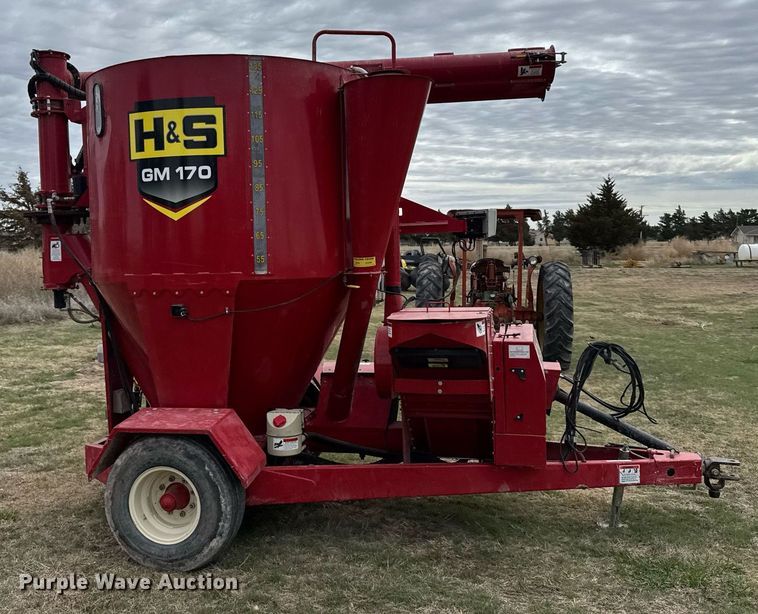 image for item EG6292 H&S GM170 tub grinder