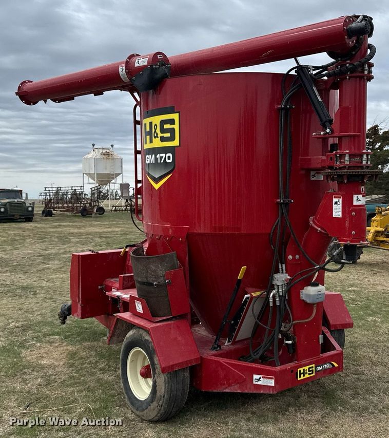 image for item EG6292 H&S GM170 tub grinder