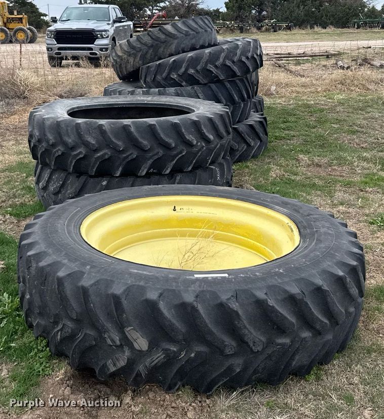 image for item EG6294 (10) tires