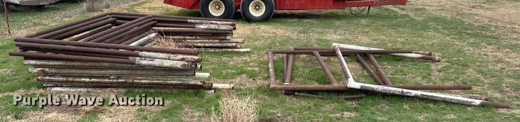 image for item EG6296 Approximately 17 H braces