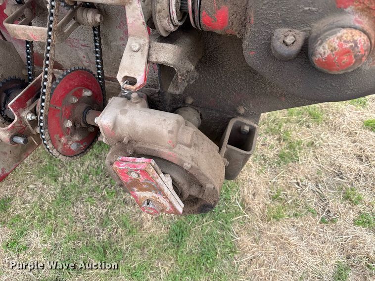 image for item EG6297 New Holland 195 manure spreader