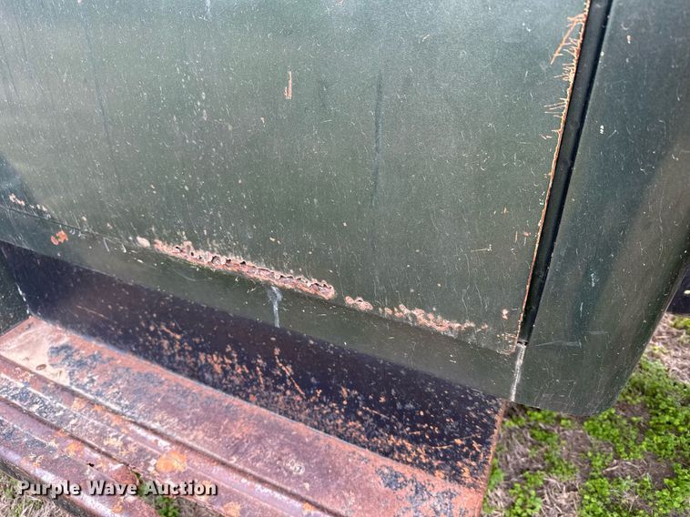 image for item EG6301 1978 International LoadStar 1600 grain truck