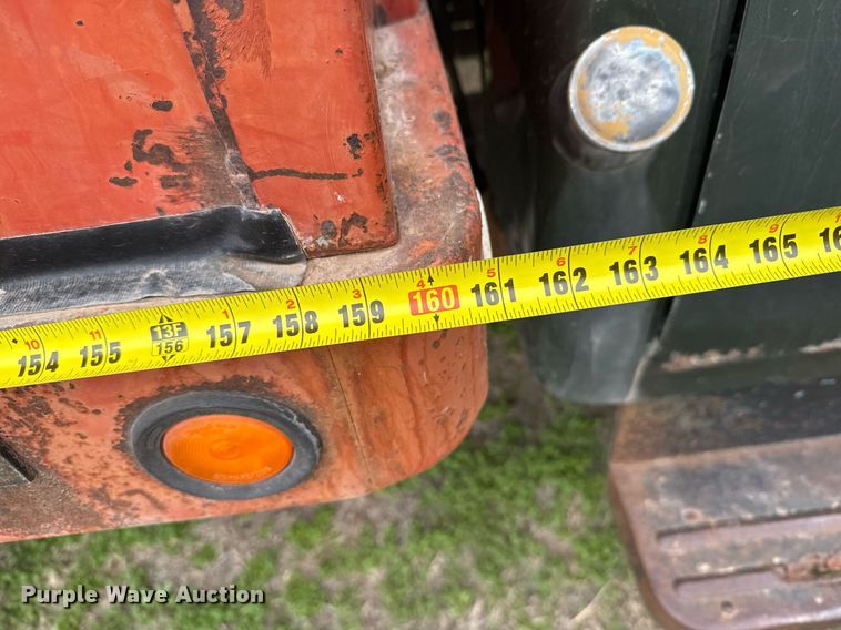 image for item EG6301 1978 International LoadStar 1600 grain truck