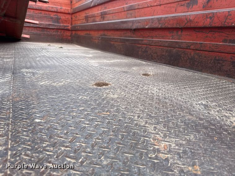 image for item EG6301 1978 International LoadStar 1600 grain truck