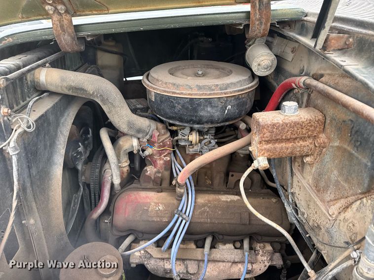 image for item EG6301 1978 International LoadStar 1600 grain truck