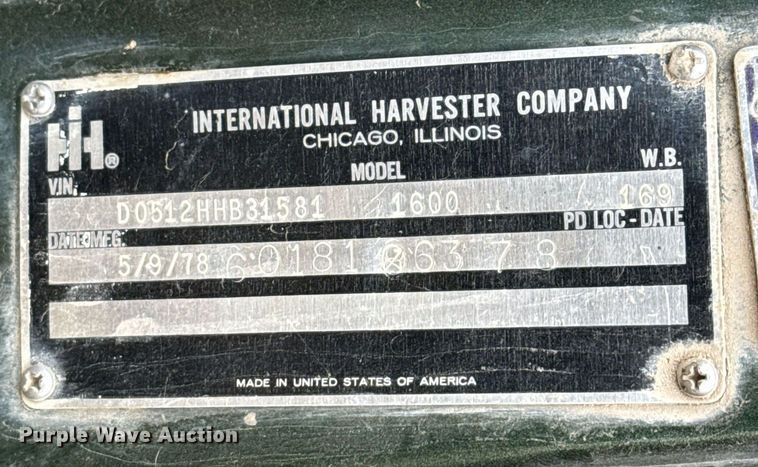 image for item EG6301 1978 International LoadStar 1600 grain truck