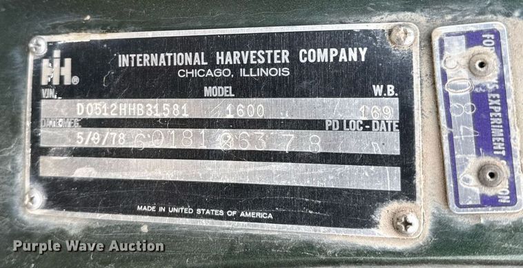 image for item EG6301 1978 International LoadStar 1600 grain truck