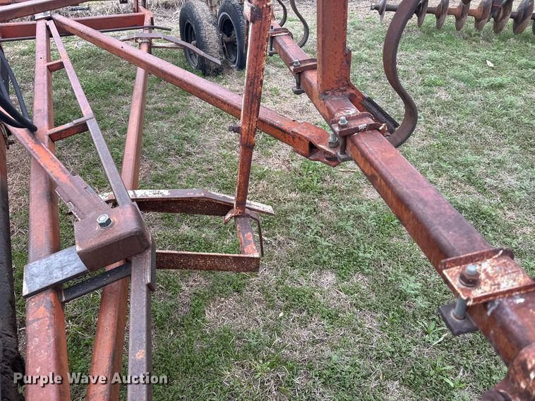 image for item EG6302 Field cultivator