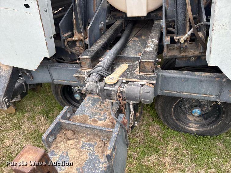 image for item EG6304 CrustBuster 4025 grain drill