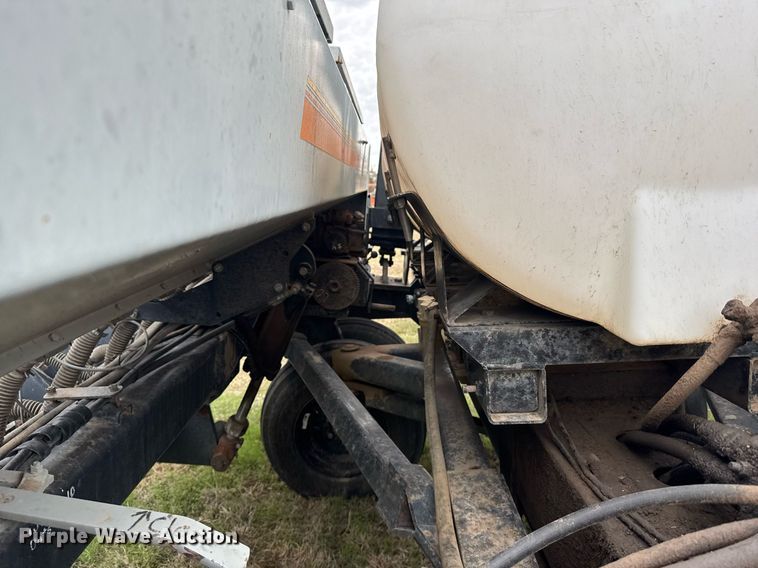 image for item EG6304 CrustBuster 4025 grain drill