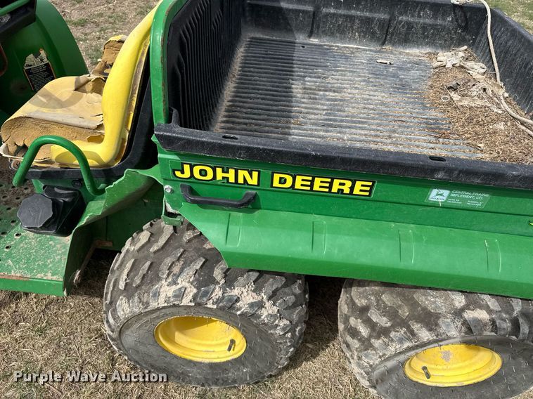 image for item EG6308 2001 John Deere Gator utility vehicle