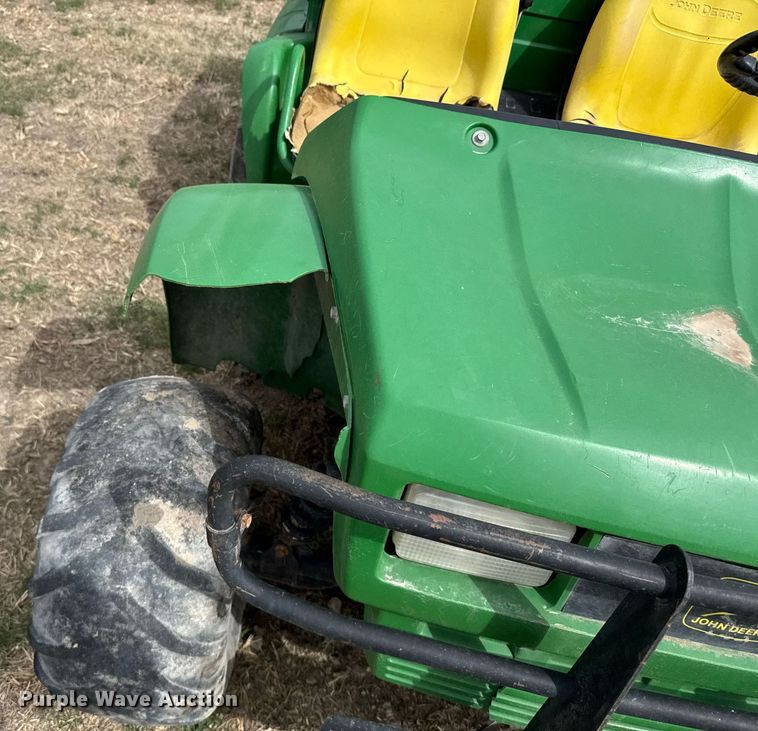 image for item EG6308 2001 John Deere Gator utility vehicle