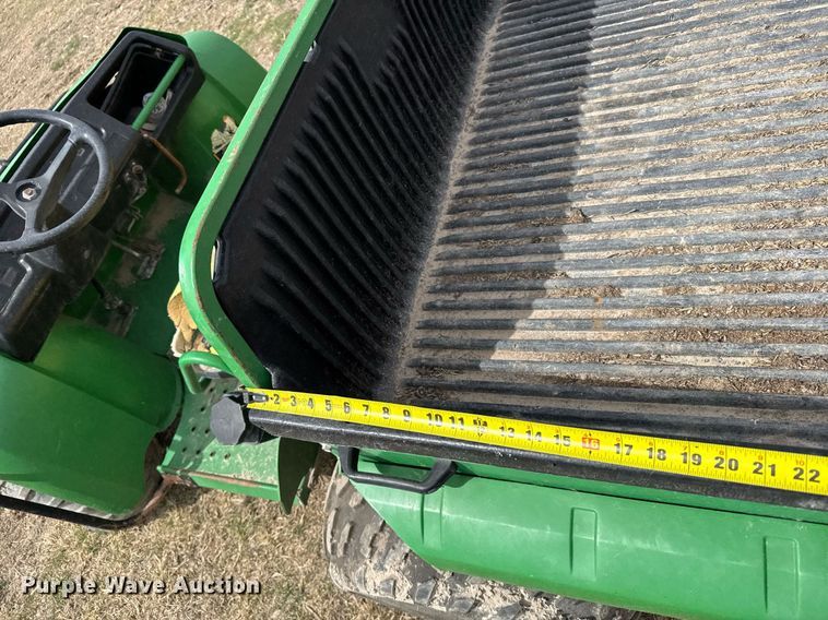 image for item EG6308 2001 John Deere Gator utility vehicle