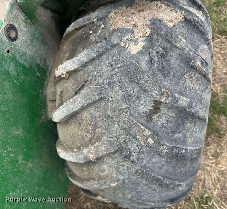 image for item EG6308 2001 John Deere Gator utility vehicle