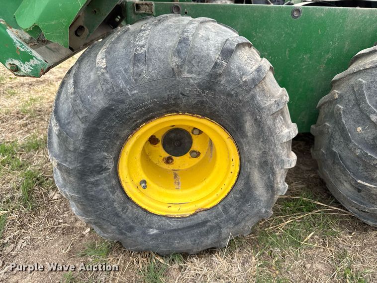 image for item EG6308 2001 John Deere Gator utility vehicle